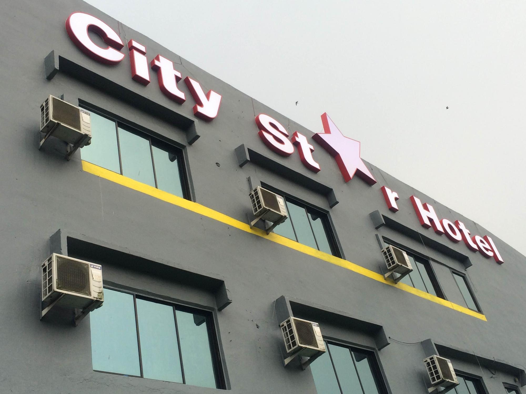 City Star Hotel Kulai Zewnętrze zdjęcie